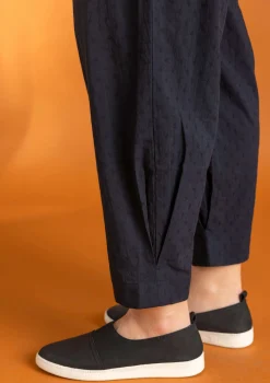 Ekopuuvillahousut dobby-kudosta1