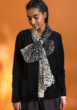 Huivi ”Hedda” ekopuuvillaa