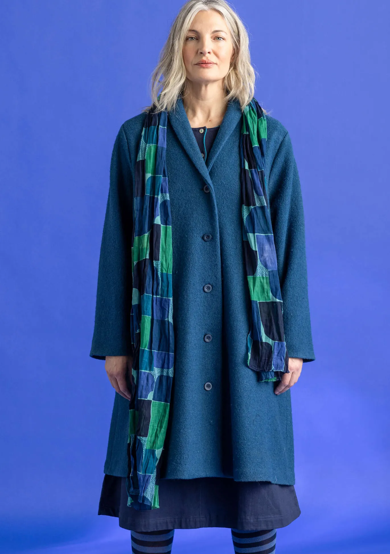 Huivi ”Hedda” ekopuuvillaa