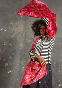 Huivi "Rupangi" silkkiä