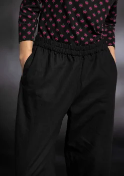 Kangashousut ekopuuvillaa ja pellavaa