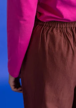 Kudotut twillhousut ekopuuvillaa