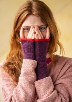 Kynsikkäät ”Vega” kierrätettyä villaa/karitsanvillaa