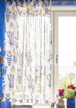 Lyhyt verho "Flower pots" ekopuuvillaa