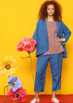 Margit-kangashousut pellavaa ja modaalia