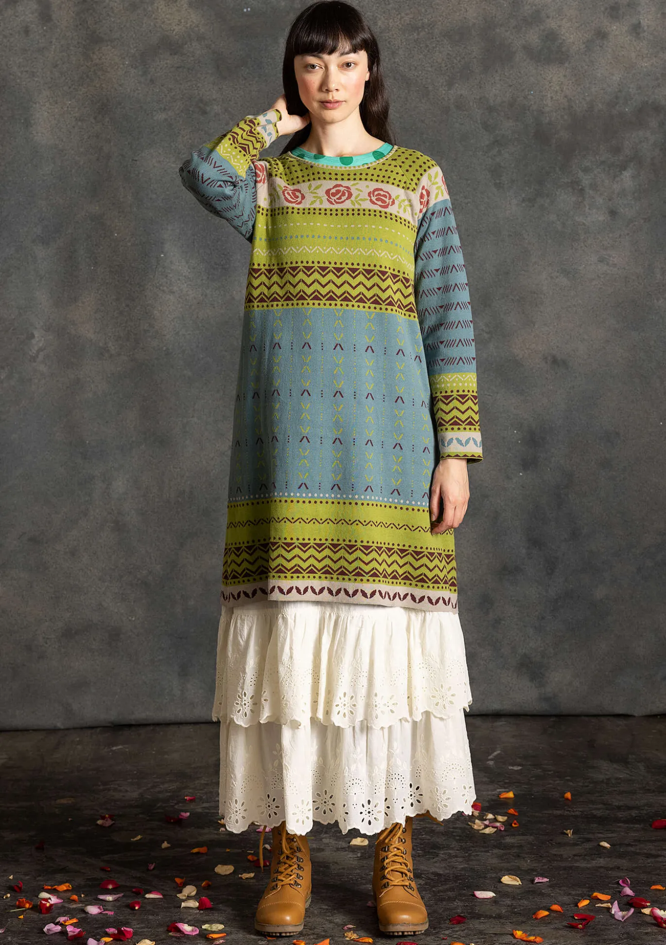 Neulemekko "Kajsa" ekologista ja kierrätettyä puuvillaa