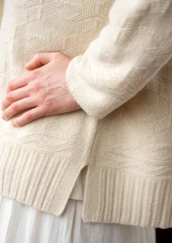 Neulepusero ”Vega” karitsanvillaa