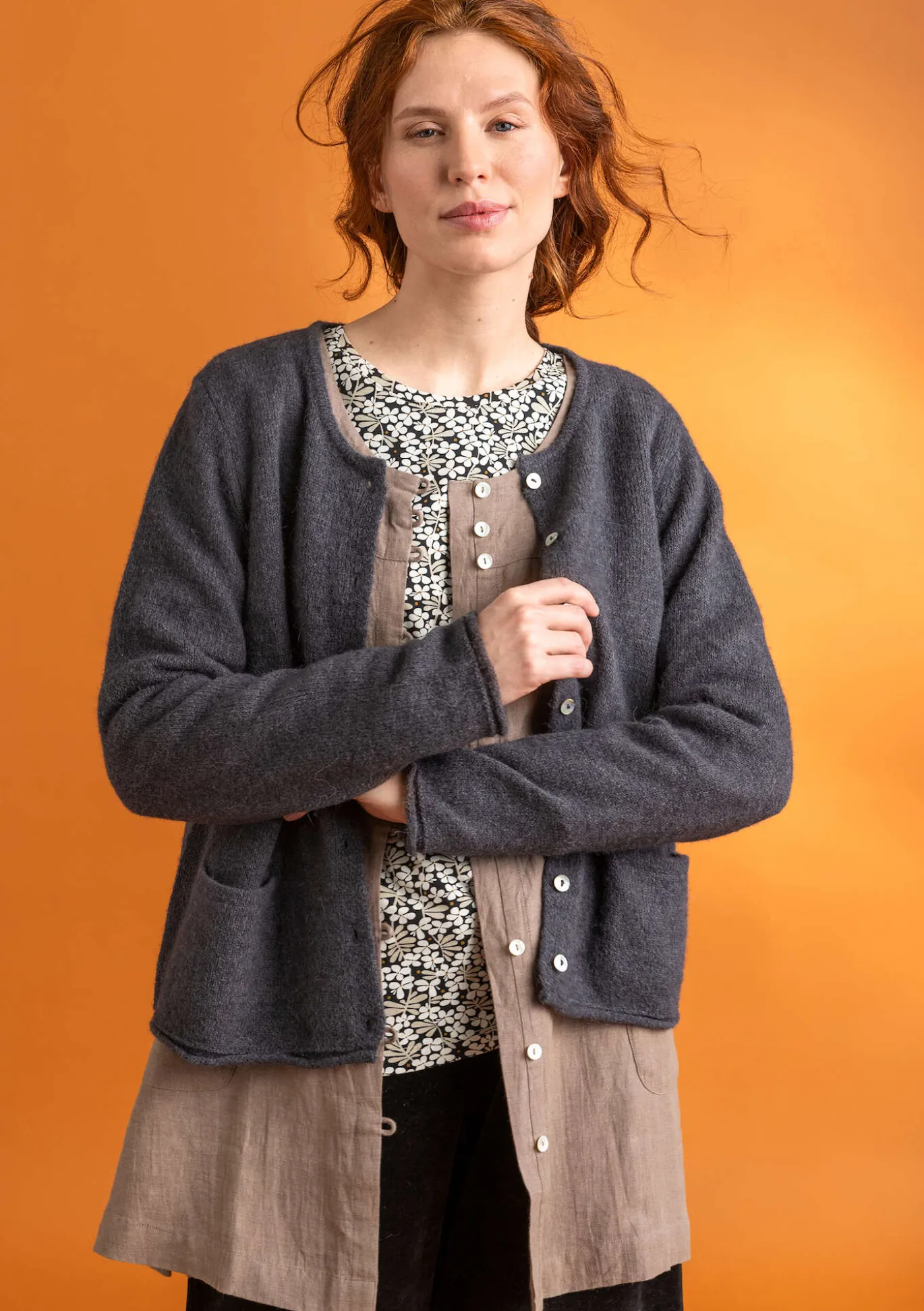 Neuletakki alpakkasekoitetta