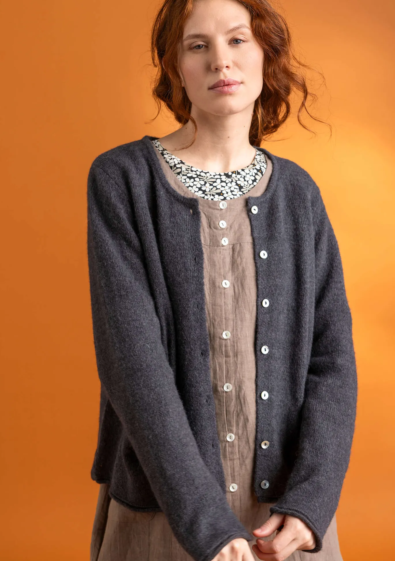 Neuletakki alpakkasekoitetta