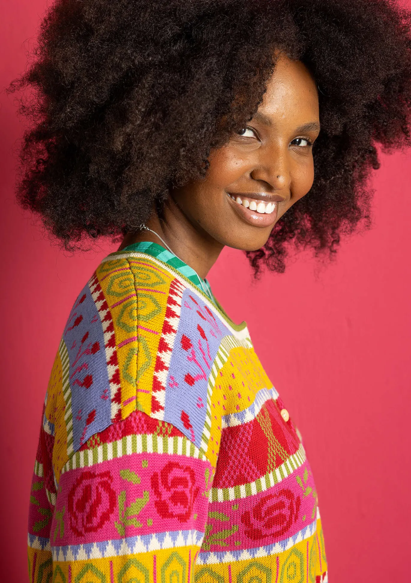 Neuletakki "Klara" ekologista ja kierrätettyä puuvillaa