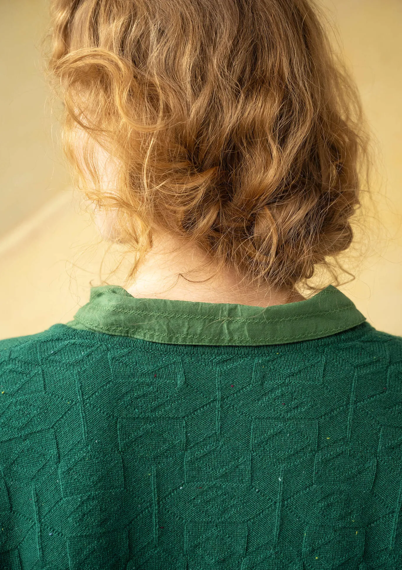 Neuletakki ”Nova” karitsanvillaa