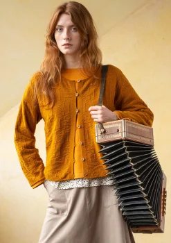 Neuletakki ”Nova” karitsanvillaa