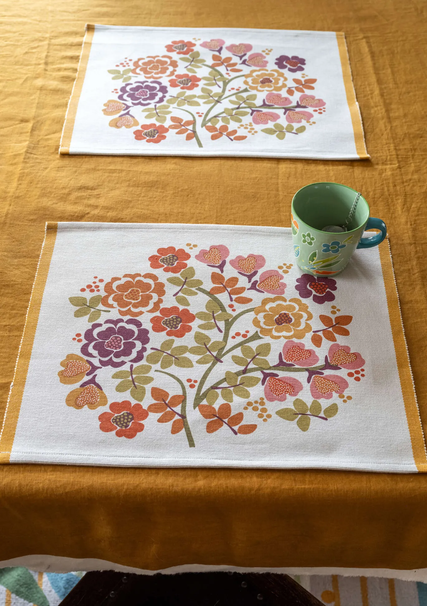 Pöytätabletti "Wild rose" ekopuuvillaa