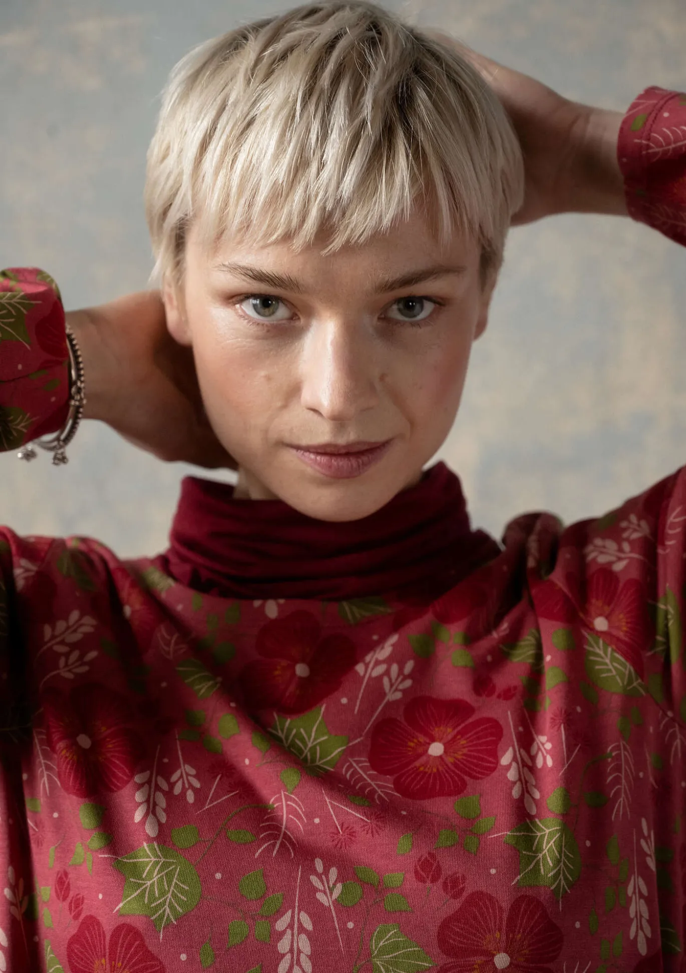 Trikoomekko "Höstanemone" ekopuuvillaa ja modaalia