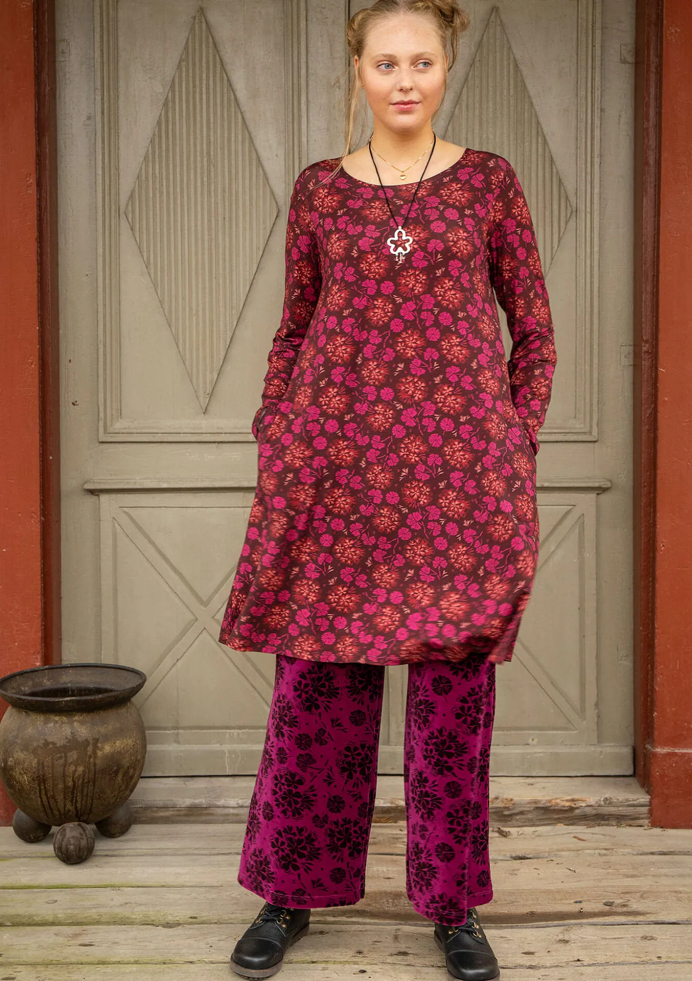 Trikoomekko ”Pelargon” lyocellia/elastaania