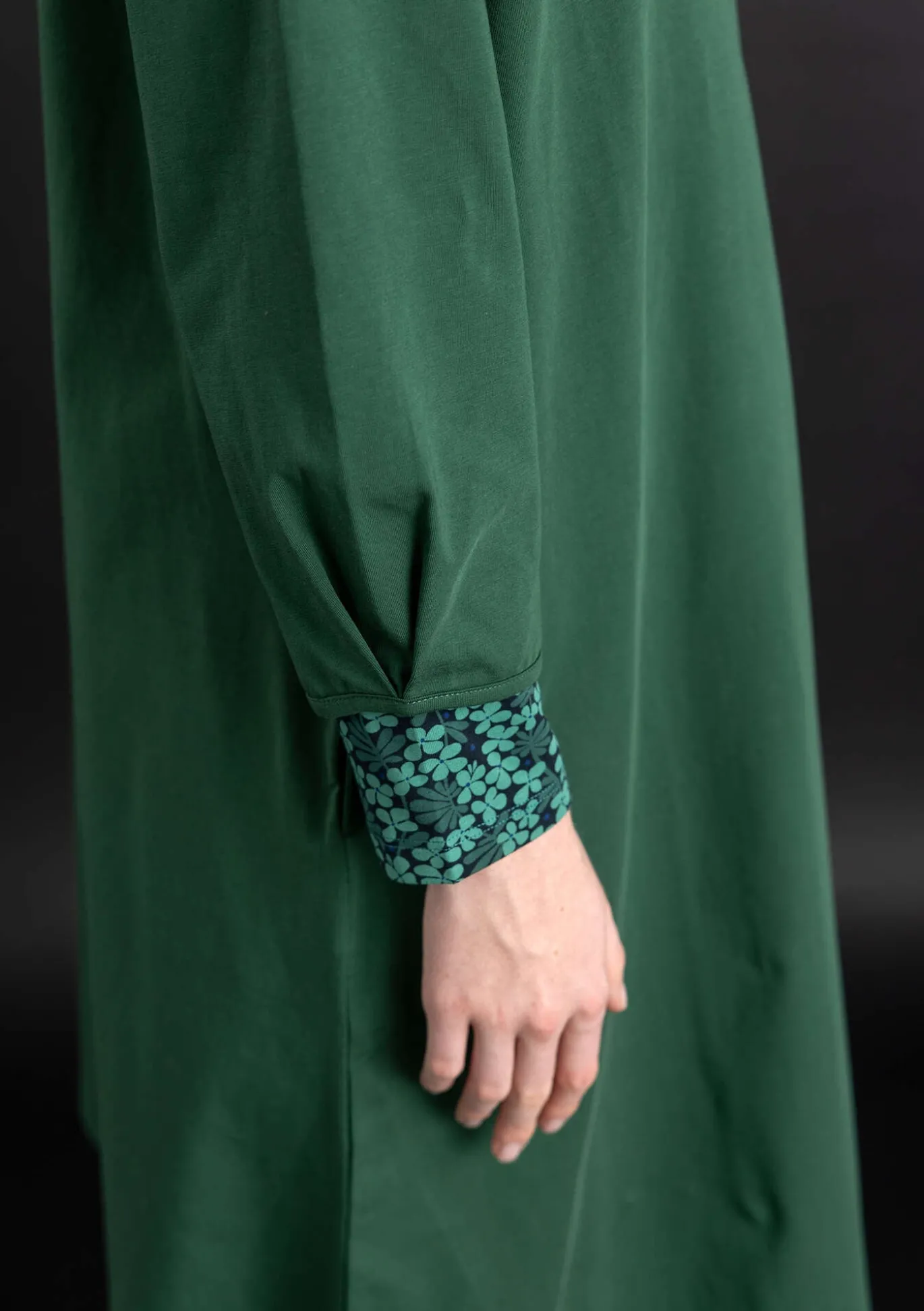 Trikoomekko ”Ylva” ekopuuvillaa/elastaania