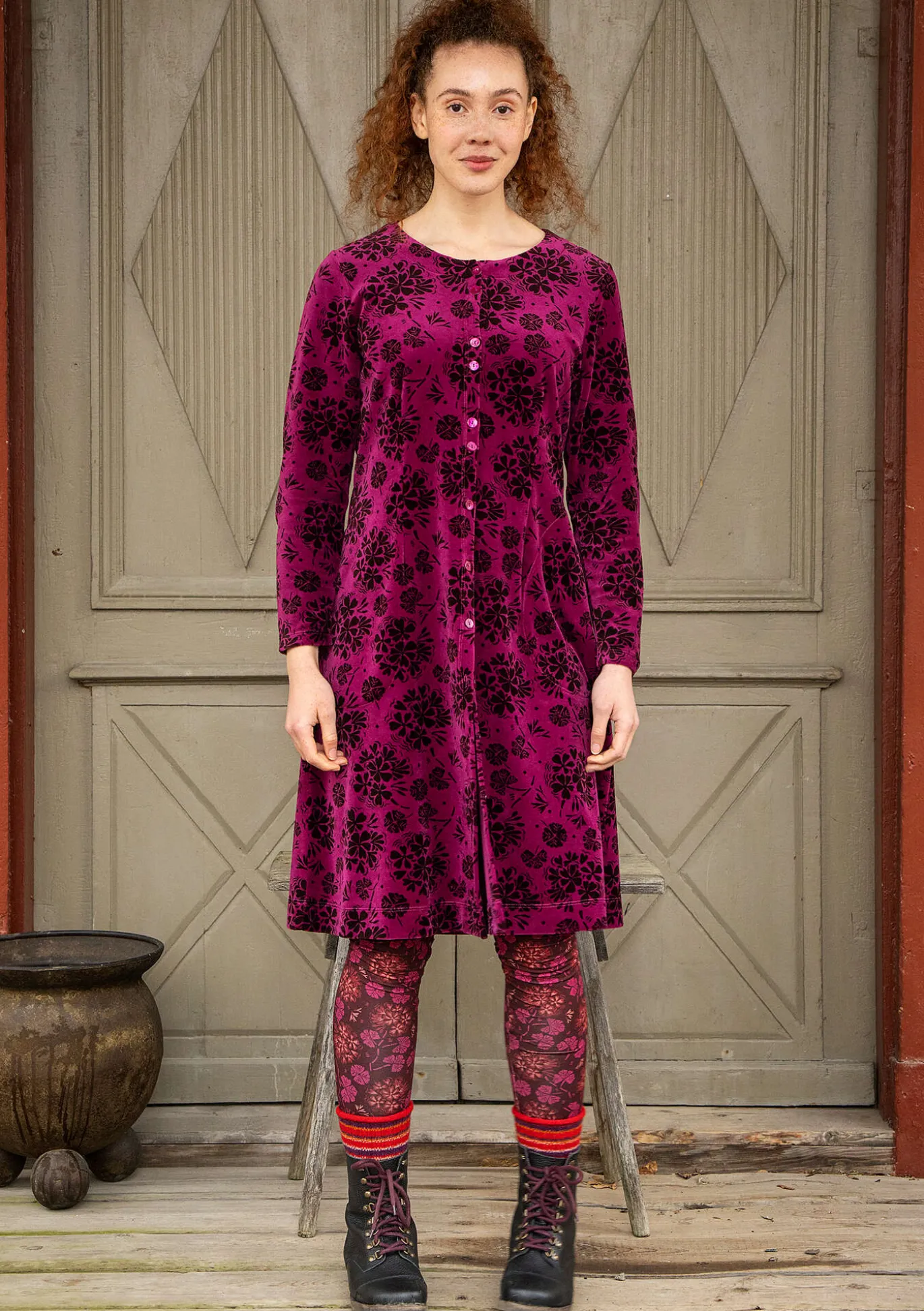 Veluurimekko ”Selma” i ekopuuvillaa / kierrätettyä polyesteriä